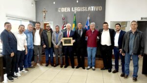 Cidade ganha 2 ilustres cidadãos
